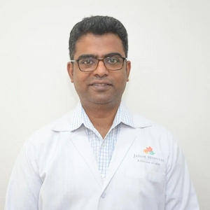 Dr. Vivek Shetty